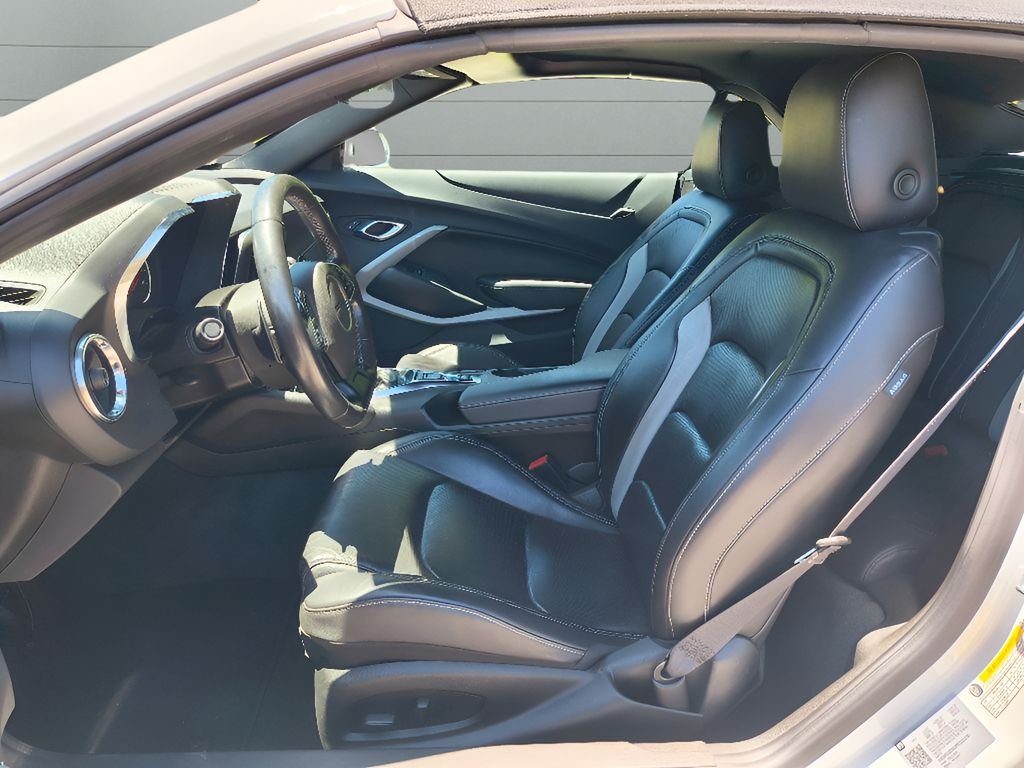 2023 Chevrolet Camaro 2LT - Photo 16