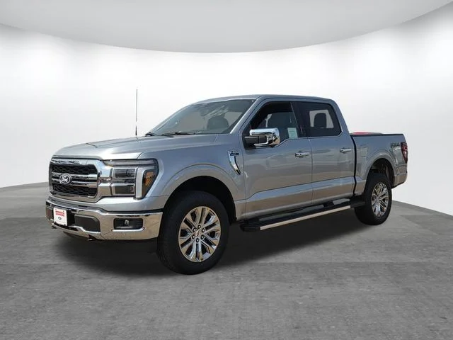 New 2026 Iconic Silver Metallic Ford Lariat® image 25