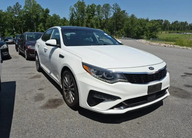 Used 2019 Snow White Pearl Kia SX Turbo image 2