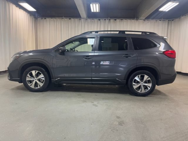 Used 2025 Magnetite Gray Metallic Subaru Premium image 9