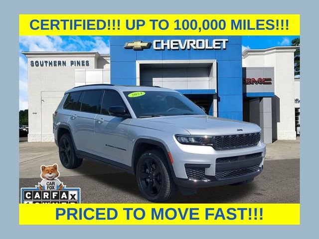 Used 2024 Silver Jeep Altitude X image 1