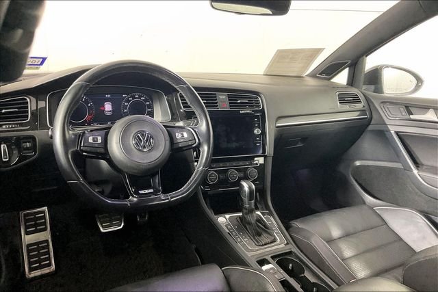 Used 2019 Blue Volkswagen DCC & Navigation 4Motion image 3
