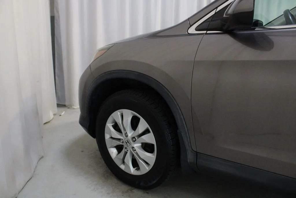 Used 2013 Gray Honda EX-L image 31