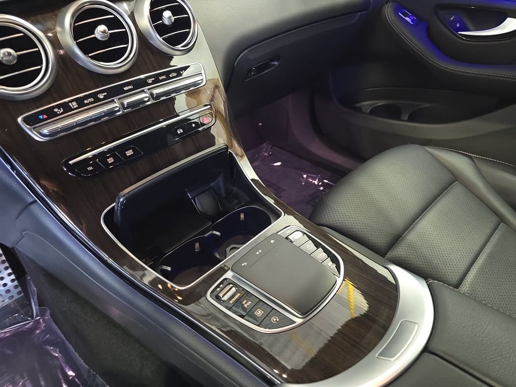 Certified Used 2022 Gray Mercedes-Benz GLC 300 image 29