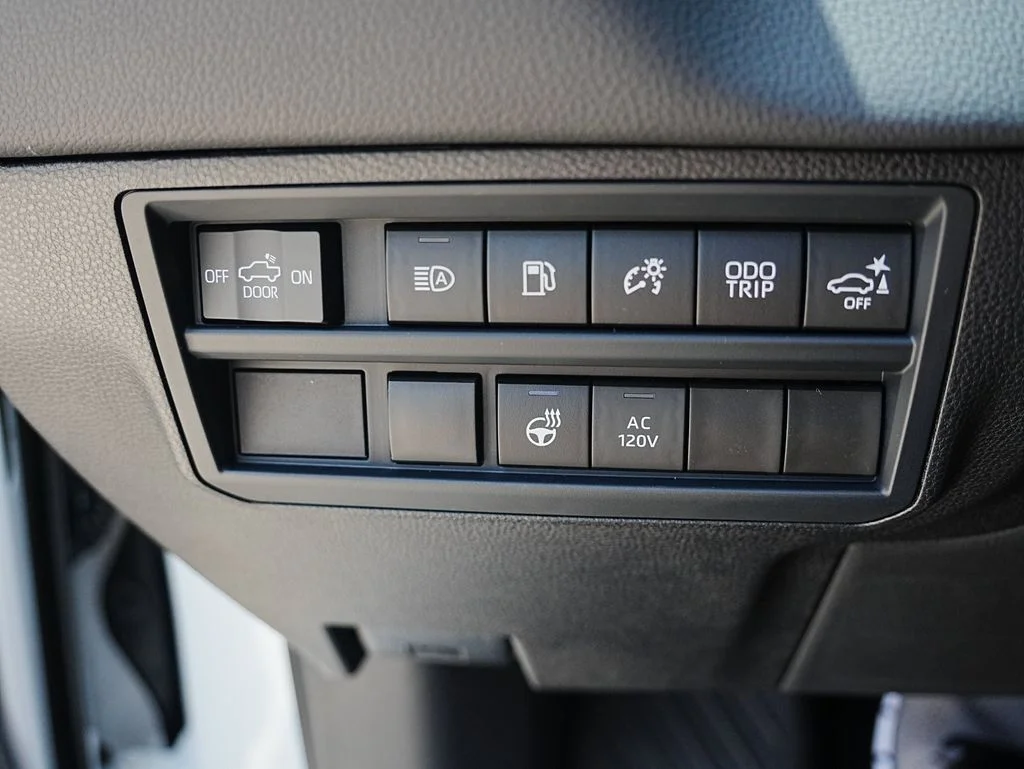 New 2026 Ice Cap Toyota Tundra Limited image 17