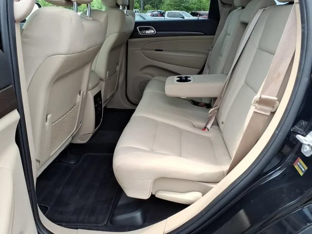 Used 2018 Black Jeep Laredo 4x4 image 17
