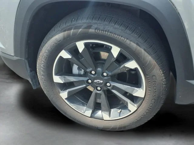 Certified Used 2025 Gray Chevrolet RS image 16