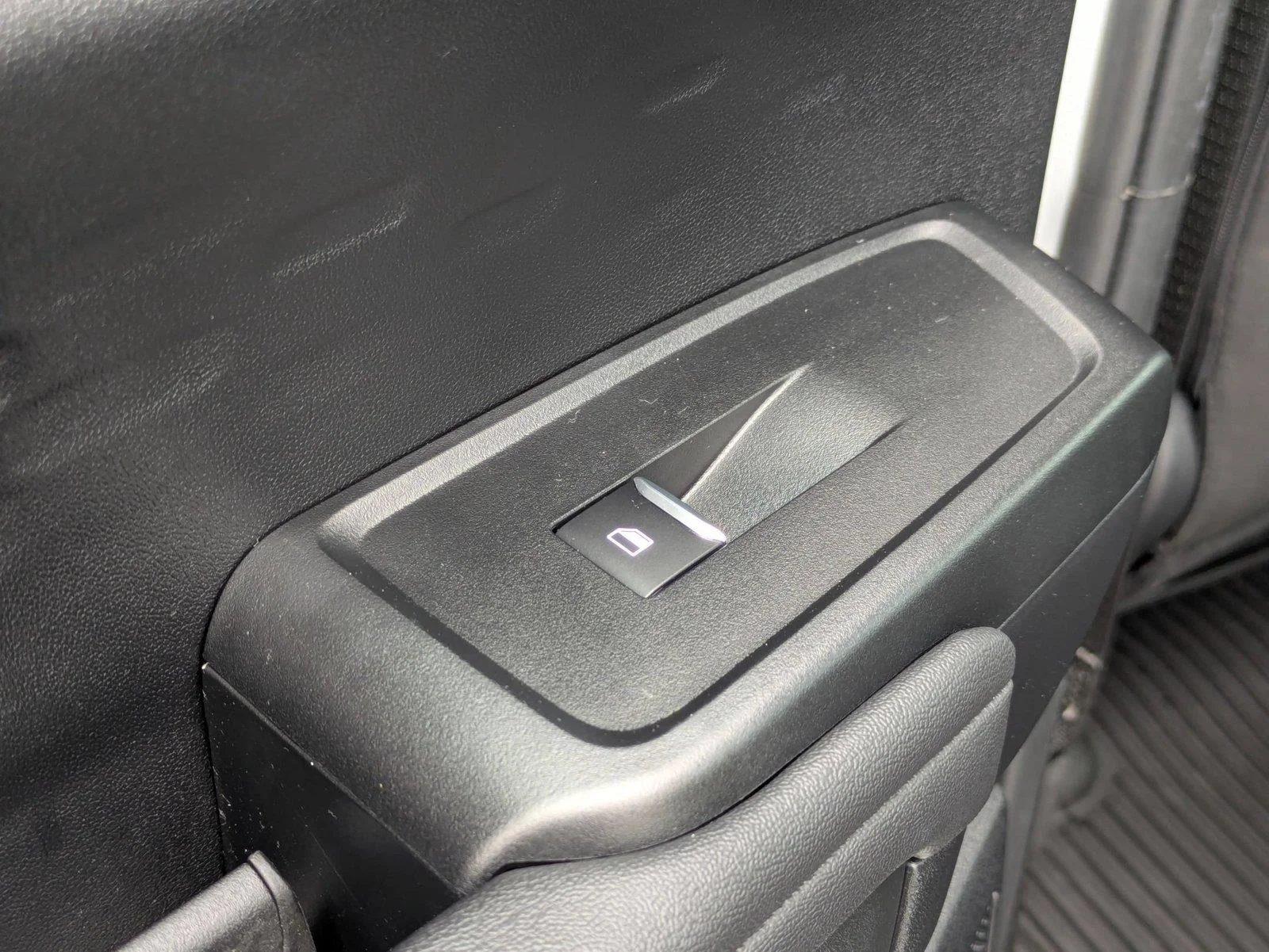 Used 2024 Oxford White Ford XL image 23