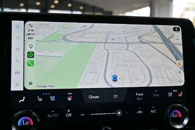 2025 Lexus RX 350 - Photo 32