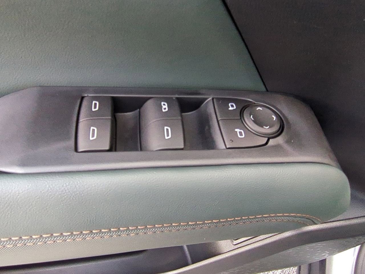 2026 GMC Terrain AT4 - Photo 23