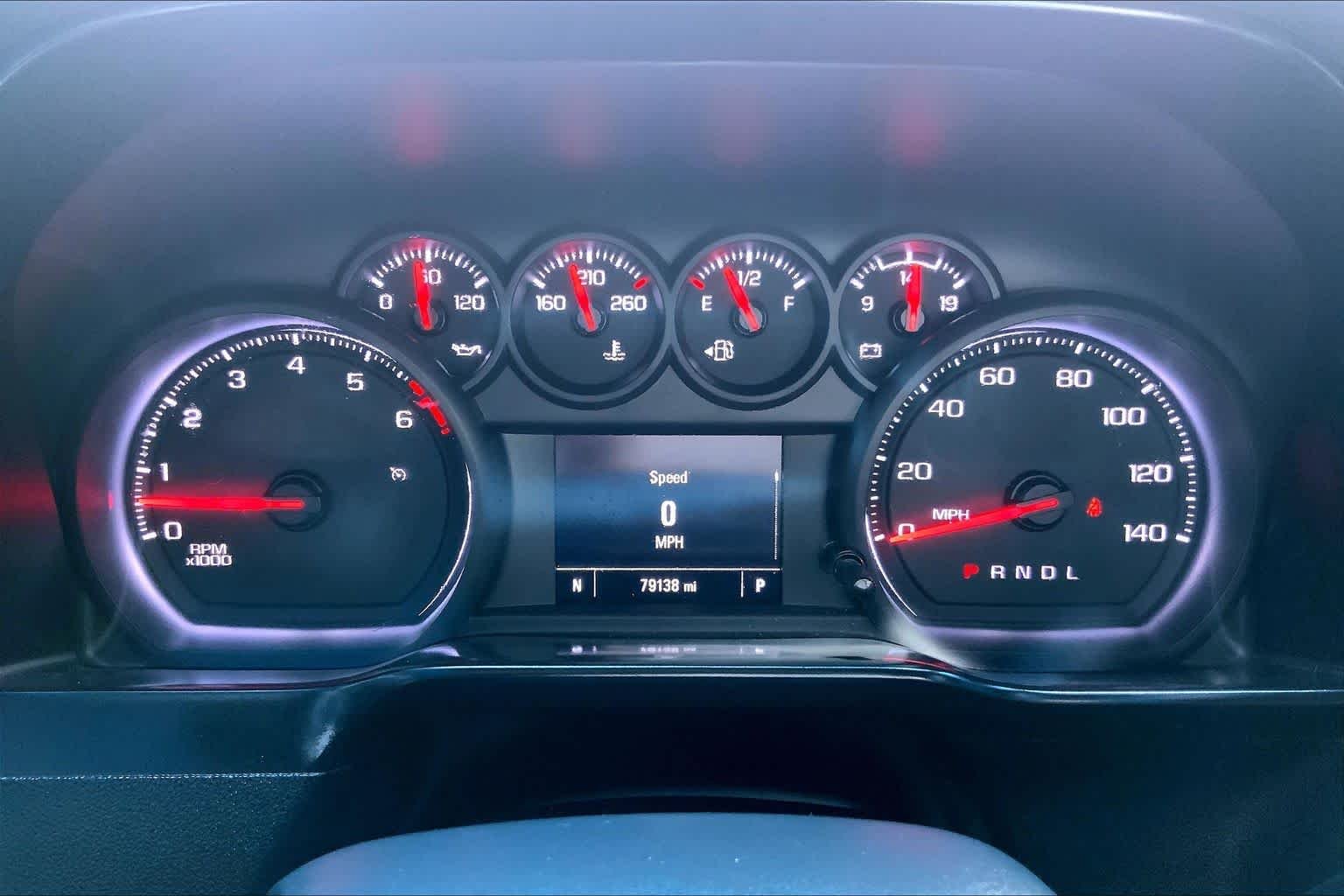 Used 2020 Summit White Chevrolet Custom image 24