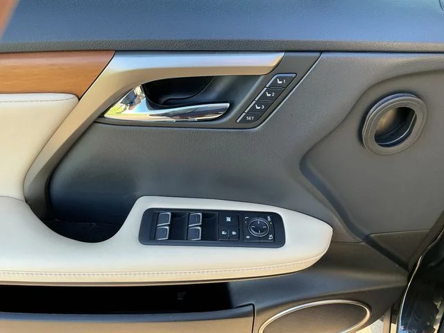 2022 Lexus RX 350 - Photo 15