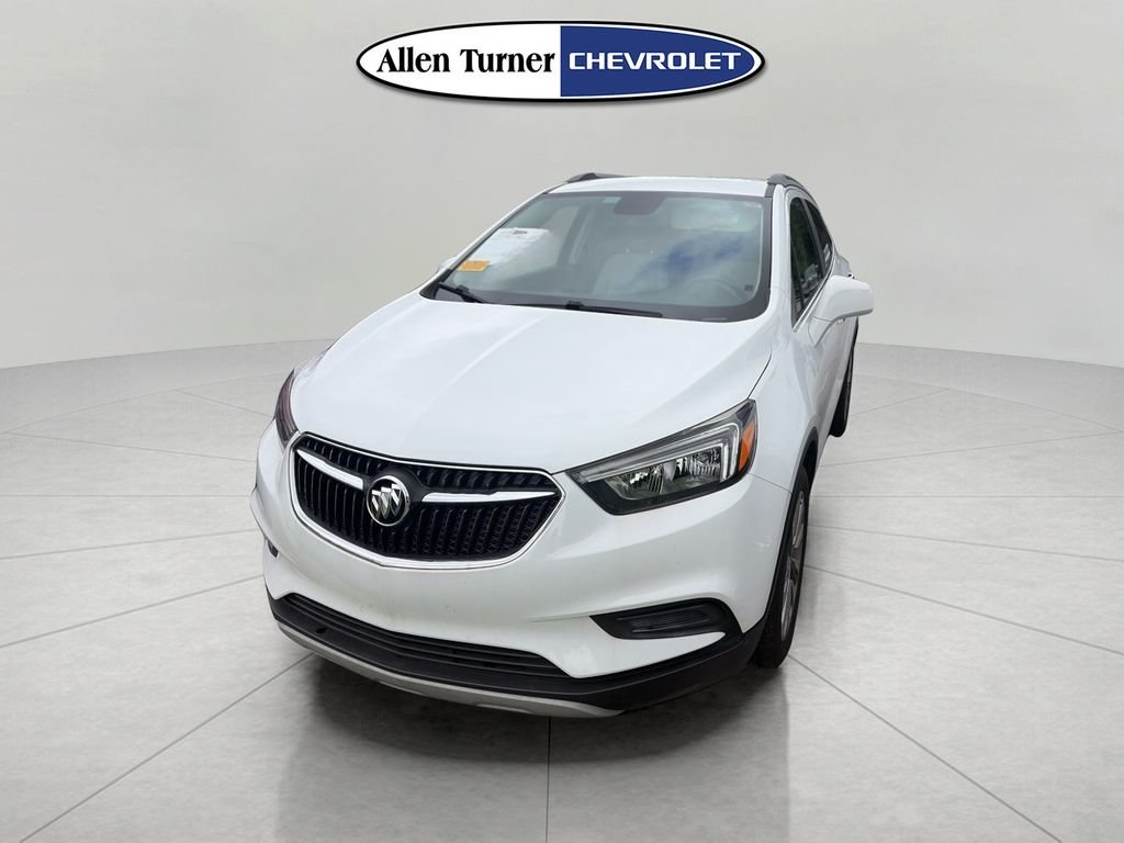 Used 2020 White Buick Preferred image 4