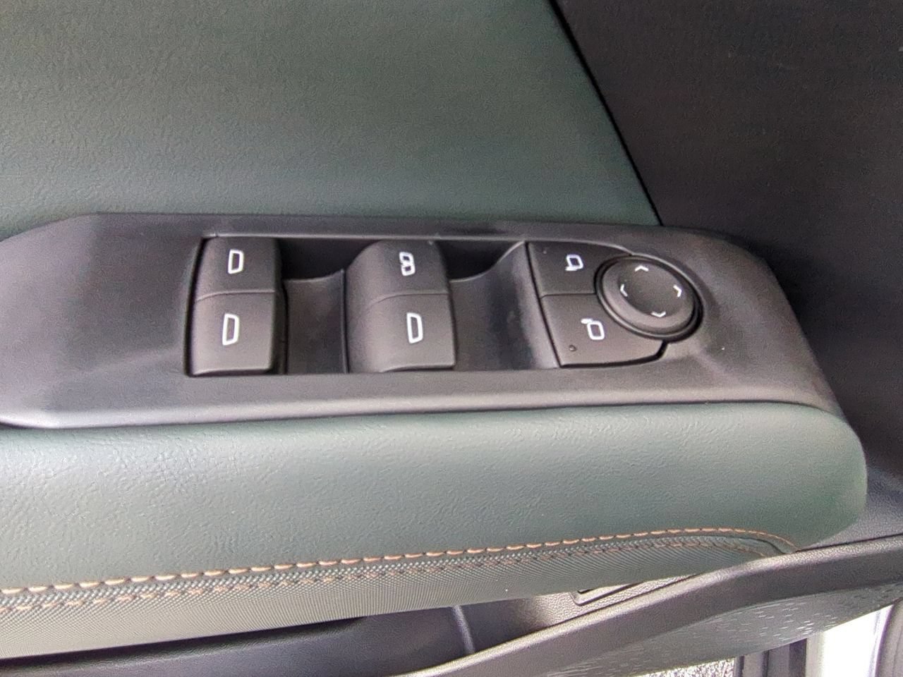 2026 GMC Terrain AT4 - Photo 23
