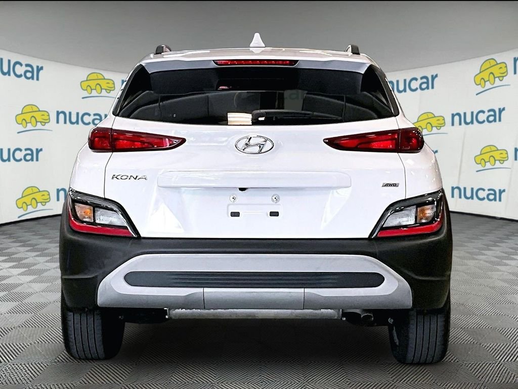 Used 2022 White Hyundai SEL image 5