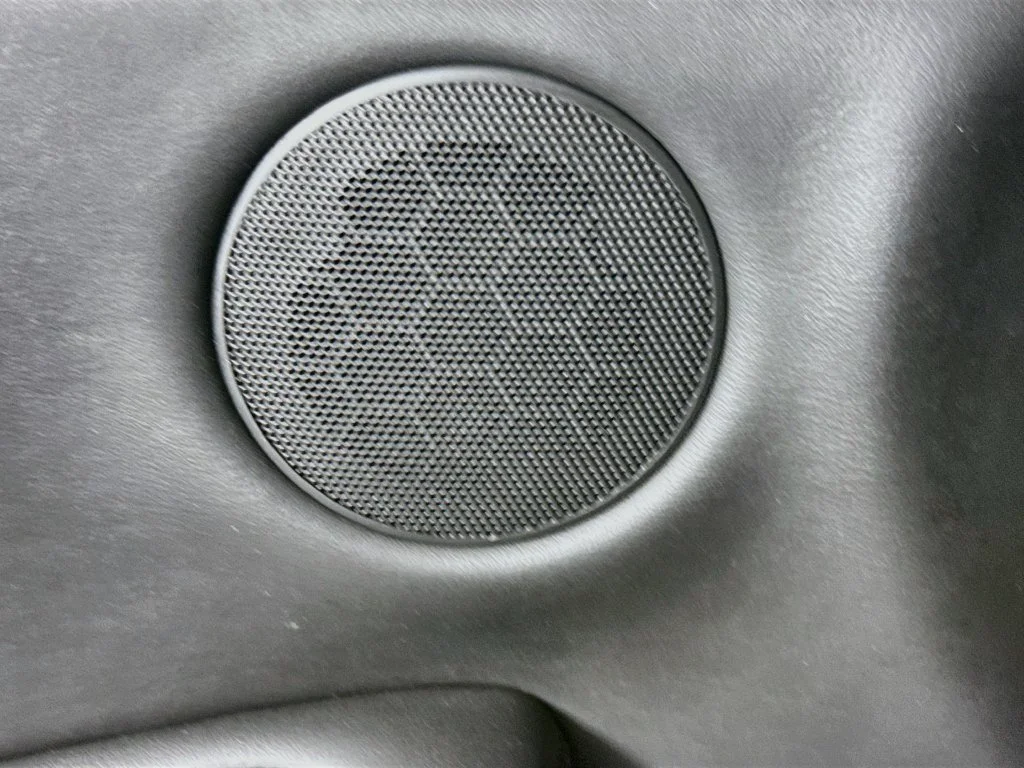 Certified Used 2020 Blue INFINITI LUXE image 24