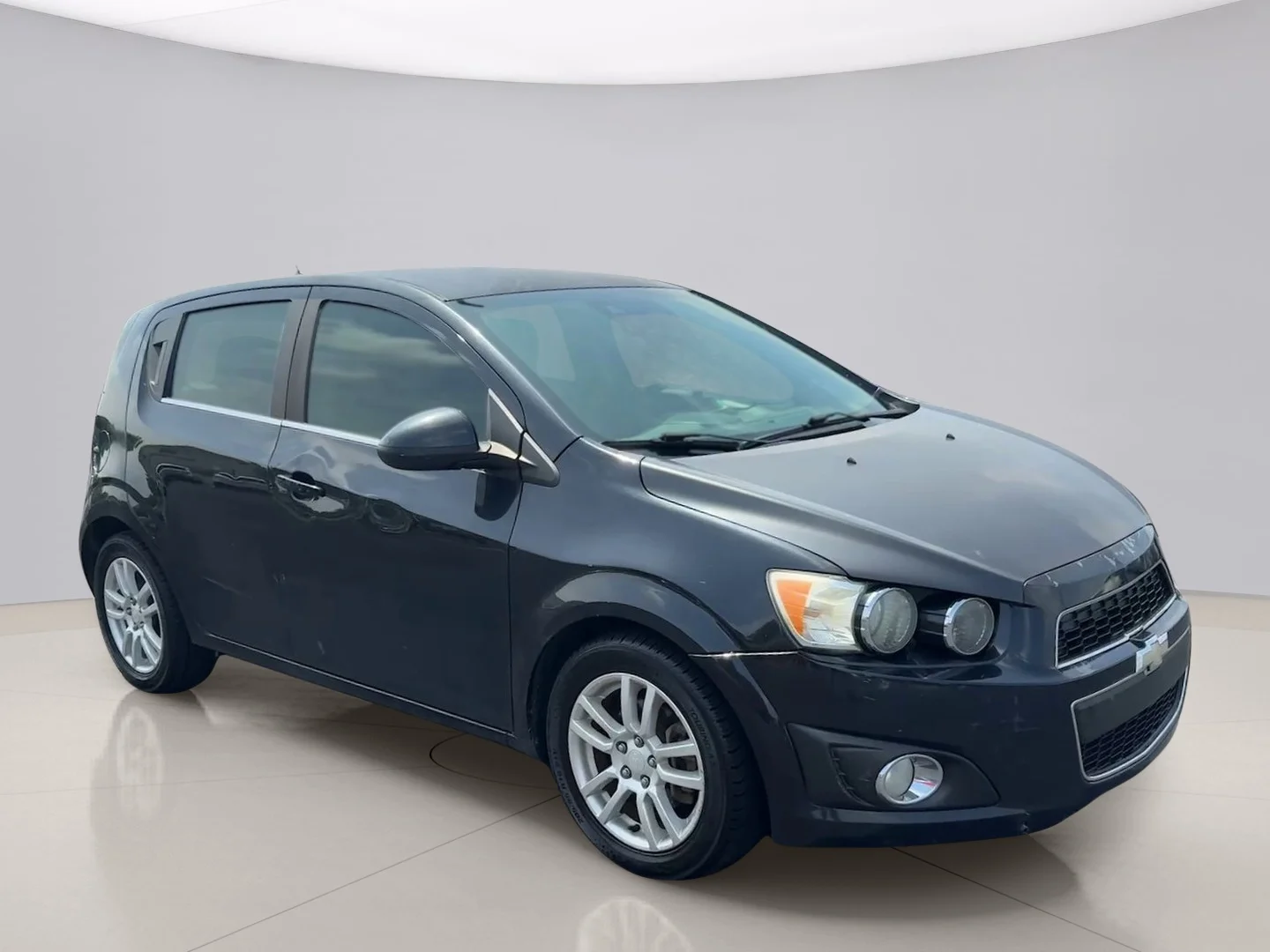 Used 2014 Black Chevrolet LT image 7