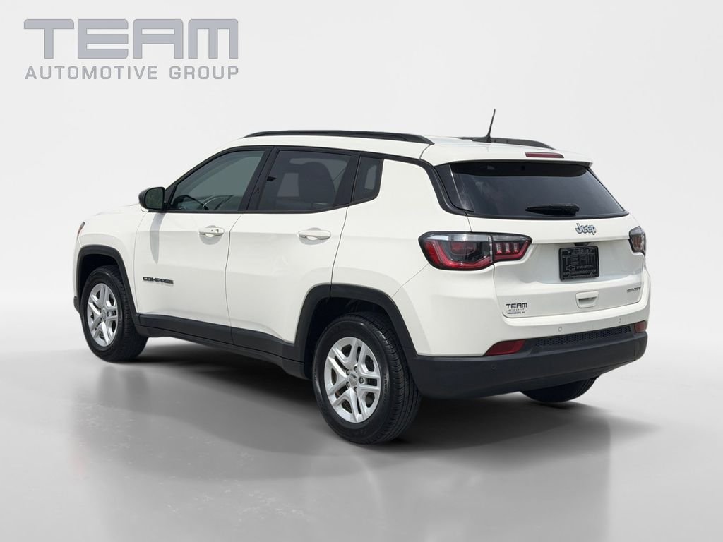 Used 2018 White Jeep Sport image 5