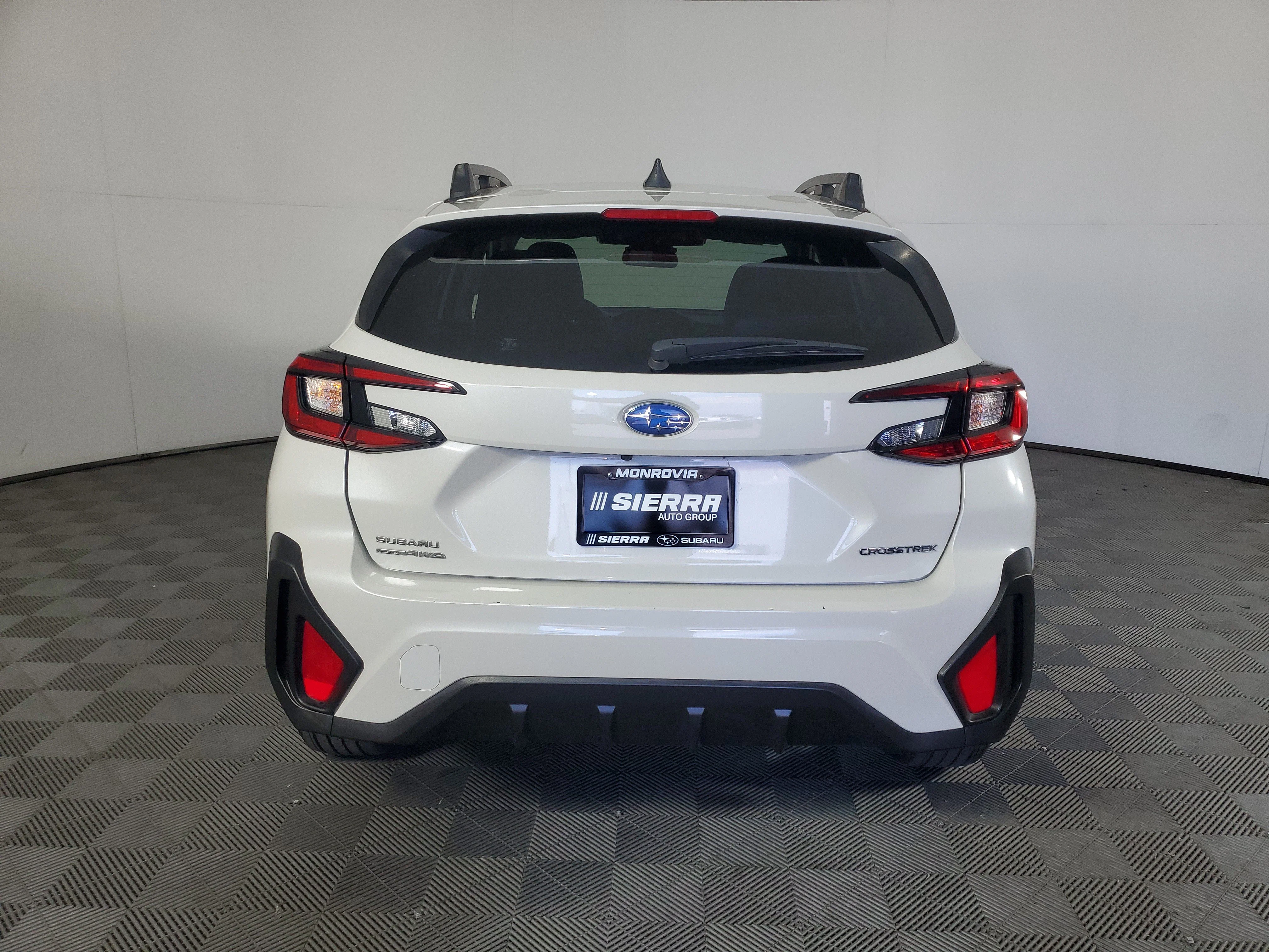 Certified Used 2025 Crystal White Pearl Subaru Premium image 5