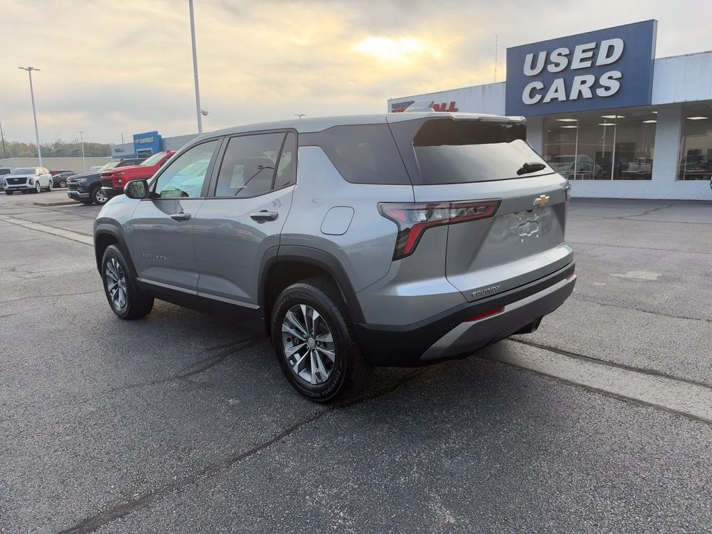 Used 2026 Sterling Gray Metallic Chevrolet LT image 6