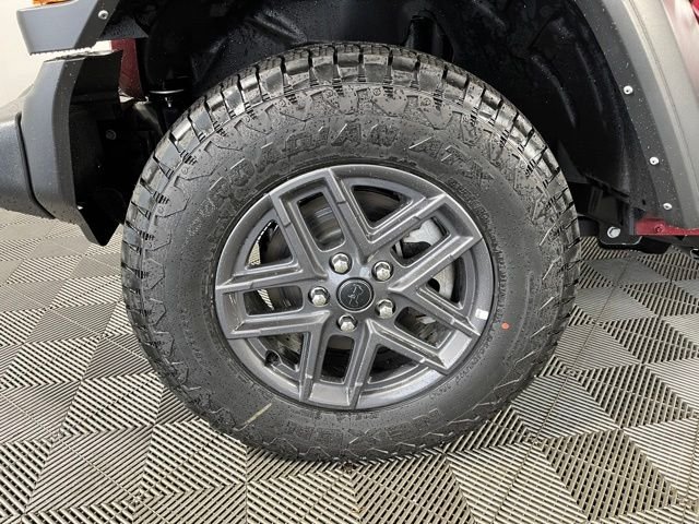 Used 2022 Red Jeep Unlimited Sport image 11