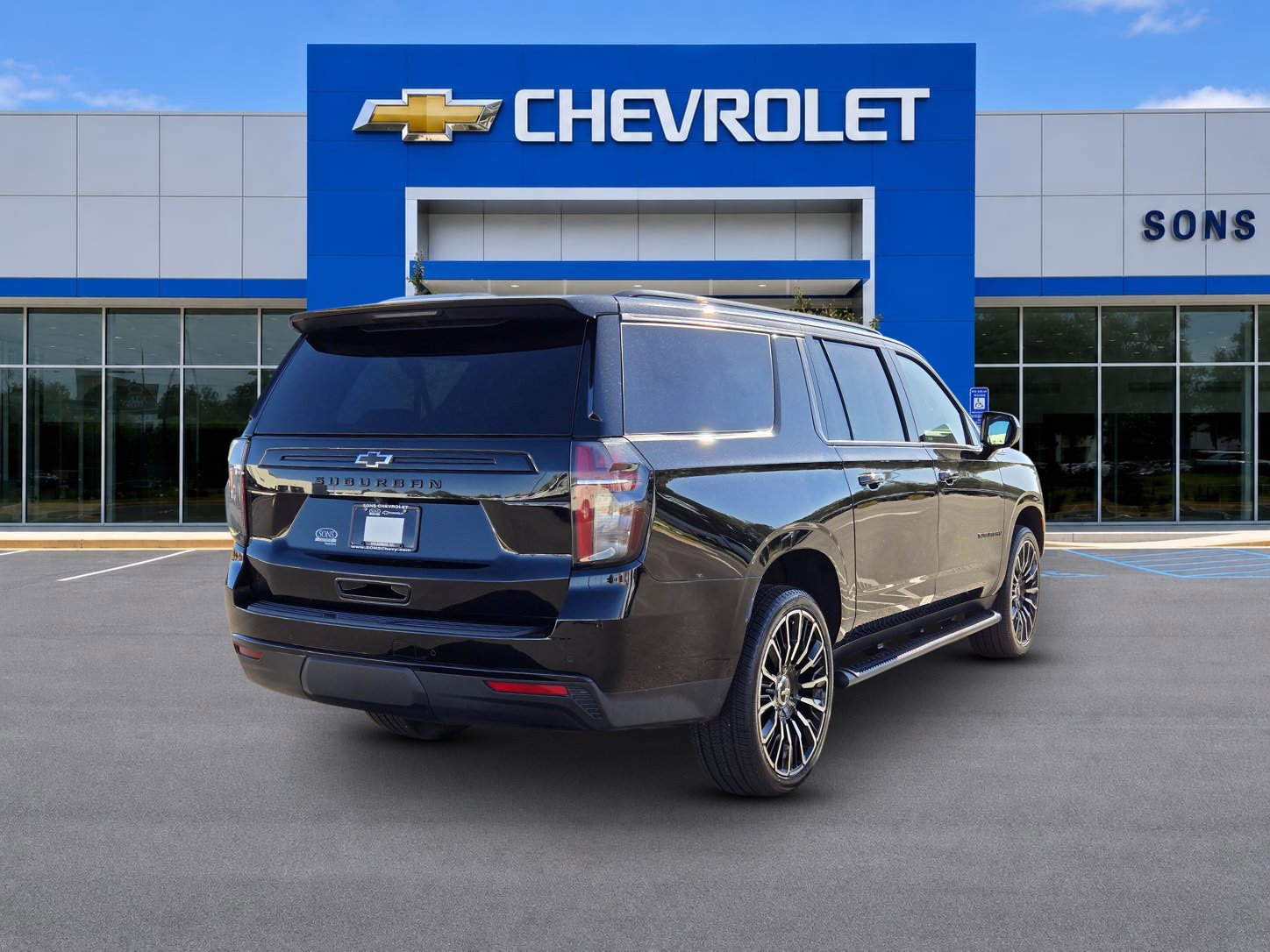Used 2023 BLACK Chevrolet Z71 image 6