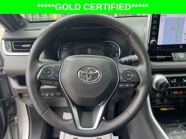 Certified Used 2022 SILVER SKY MET W/BLK Toyota  image 19