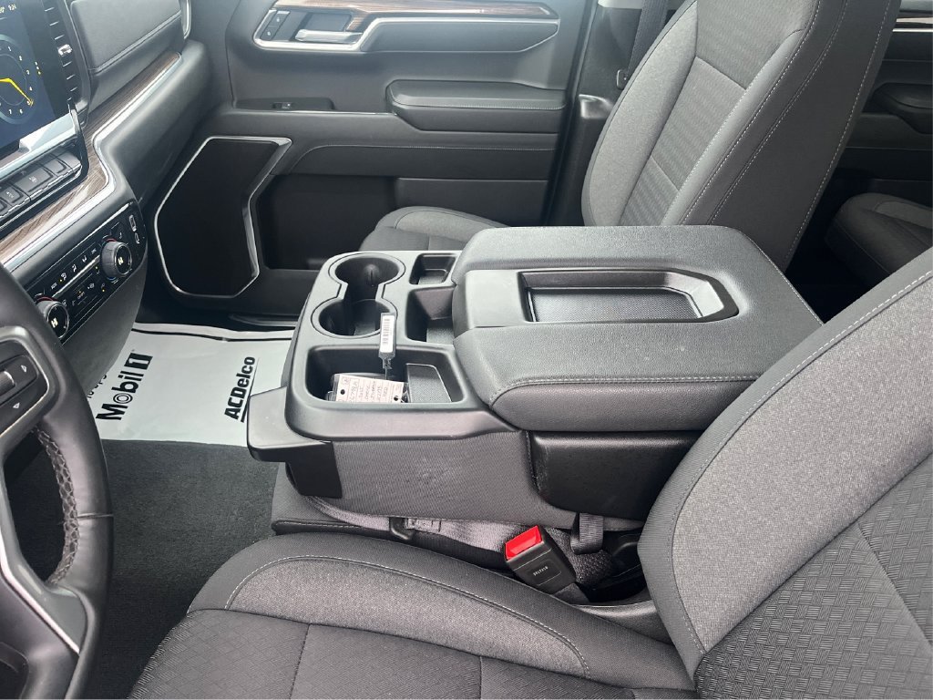 2025 Chevrolet Silverado 1500 LT - Photo 12