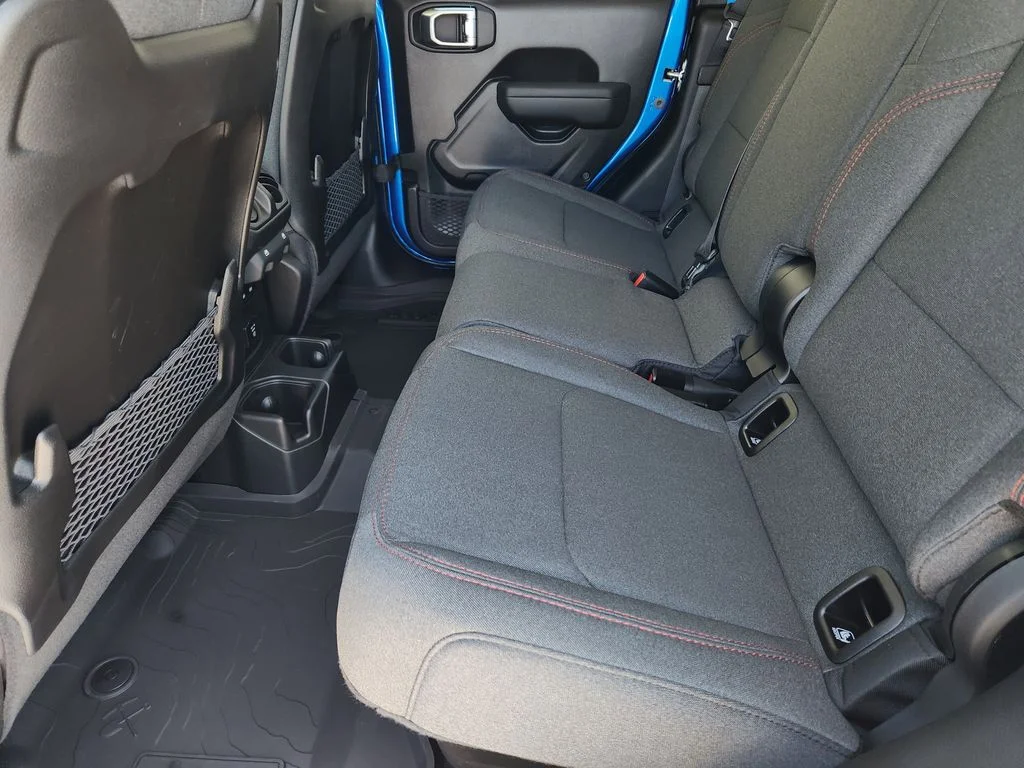 New 2026 Hydro Blue Pearlcoat Jeep Rubicon image 21