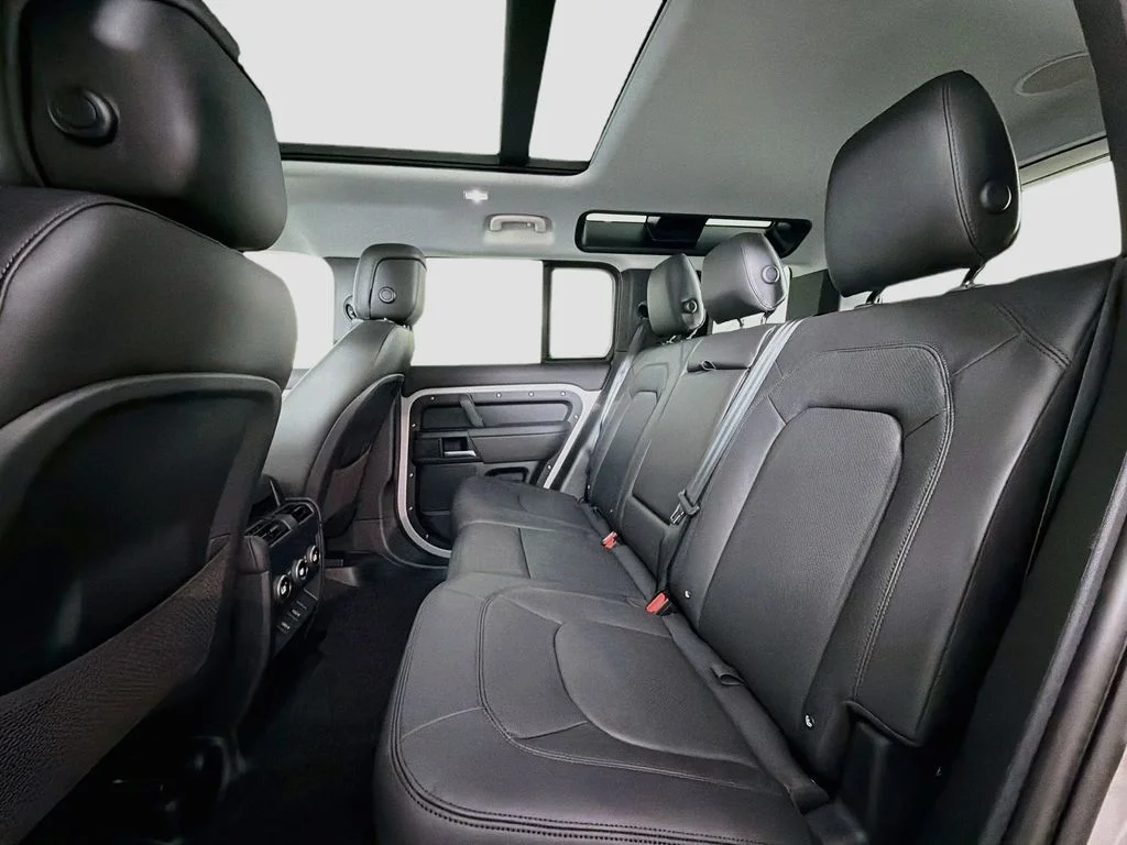 New 2026 Borasco Grey Land Rover X-Dynamic SE image 26