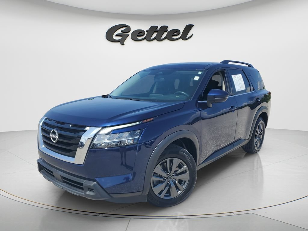 Used 2022 Blue Nissan SV 4WD image 1