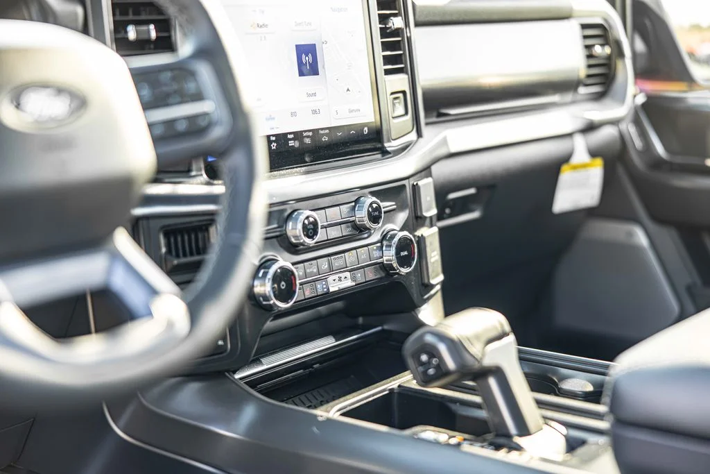 Used 2026 Blue Ford Lariat image 20