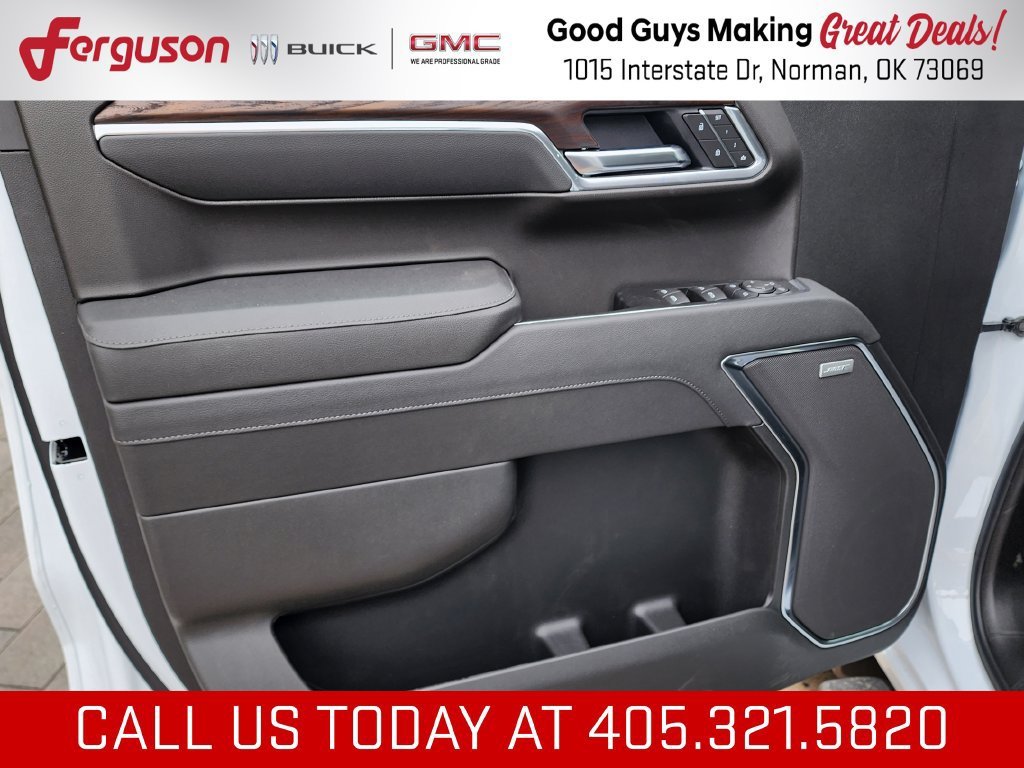 2026 GMC Sierra 1500 SLT - Photo 14