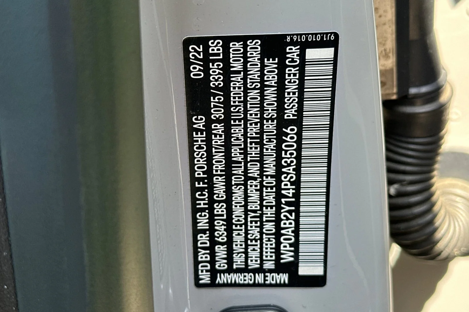 Certified Used 2023 Chalk Porsche 4S image 28