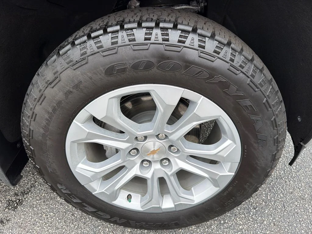 Used 2025 Red Chevrolet LTZ image 12
