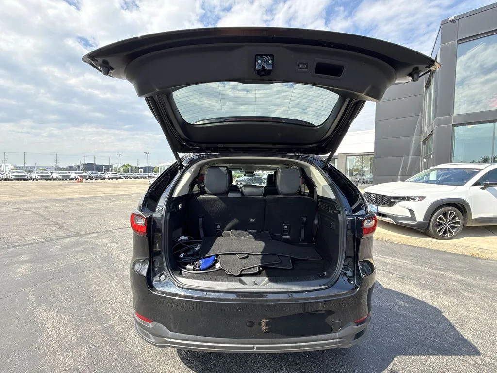Used 2024 Black Mazda Preferred image 26