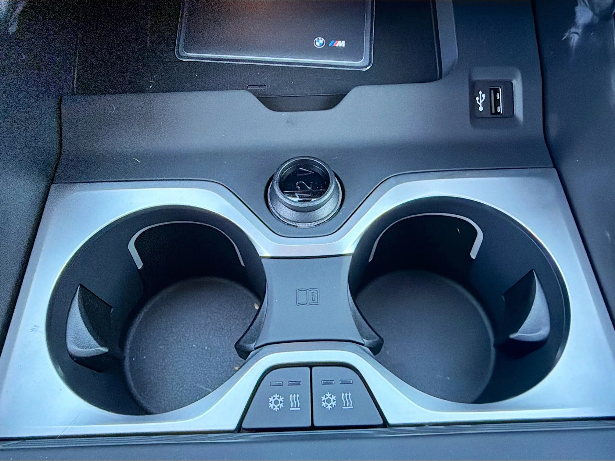 New 2026 ALPINA Blue Metallic BMW ALPINA XB7 image 32