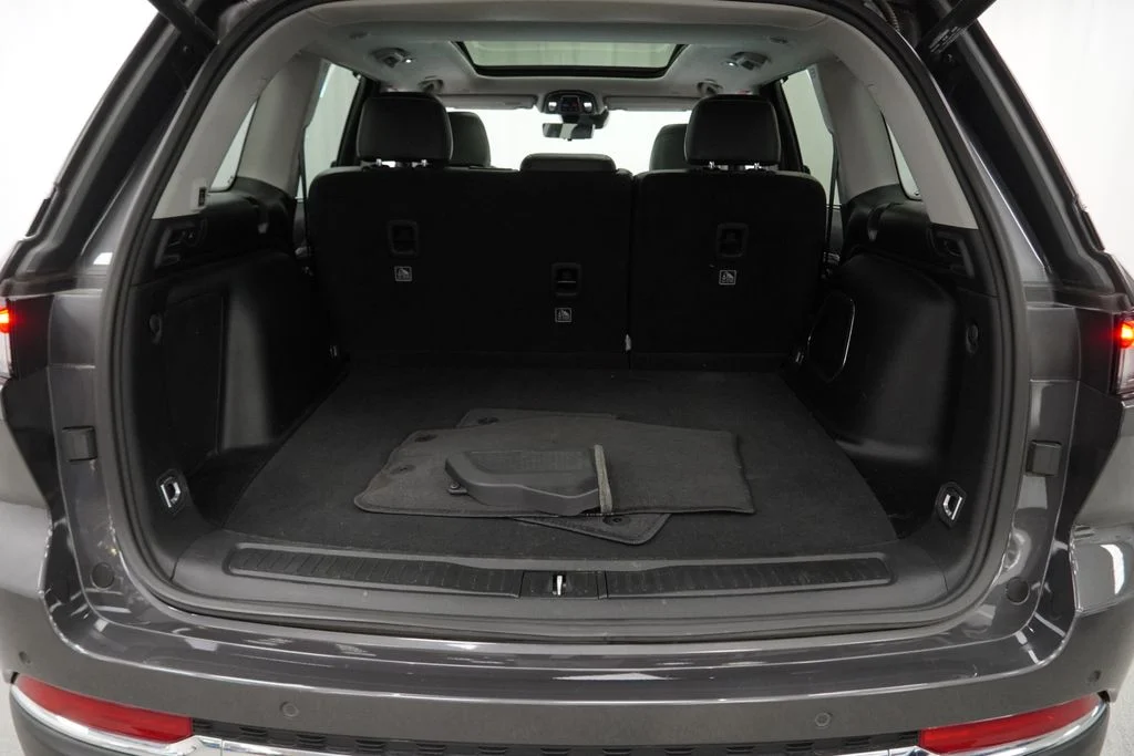 Certified Used 2022 Gray Jeep 4xe image 45