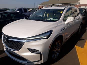 2022 Buick Enclave Avenir AWD's photo