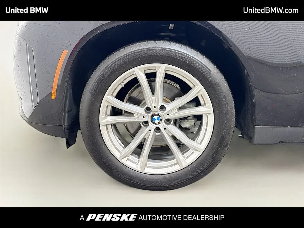 Certified Used 2025 Black Sapphire Metallic BMW 30 xDrive image 2