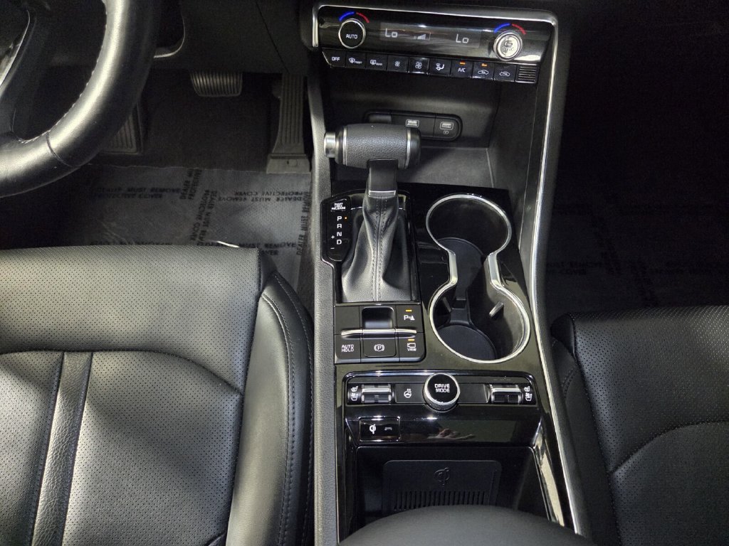 Certified Used 2024 Gravity Gray Kia EX image 13