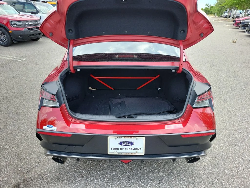 Used 2025 Red Hyundai Base image 10