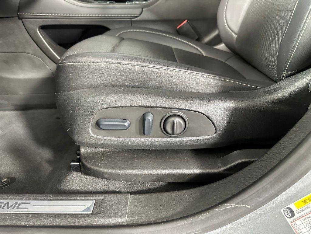 Used 2023 Sterling Metallic GMC SLT image 11