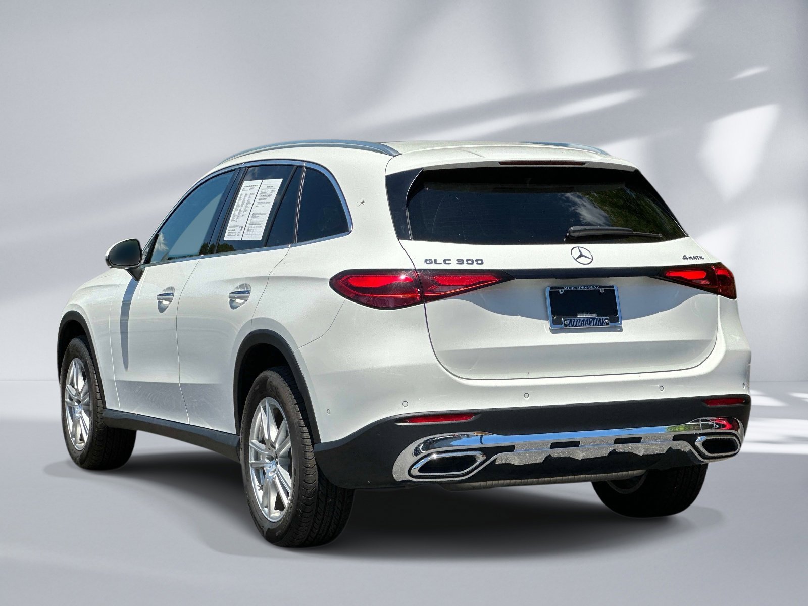 Certified Used 2023 Polar White Mercedes-Benz GLC 300 image 3