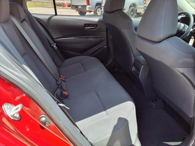 Certified Used 2022 RUBY FLARE PEARL Toyota  image 18