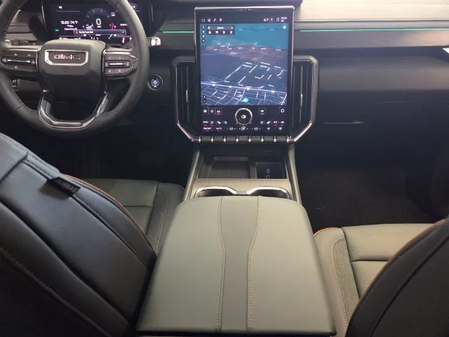 New 2027 Sterling Metallic GMC AT4 image 9