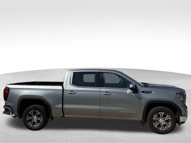 Used 2026 Silver GMC SLT image 7