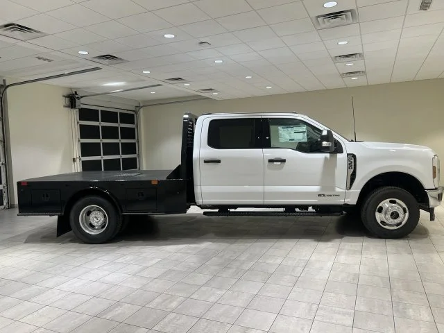 New 2026 White Ford XLT image 6