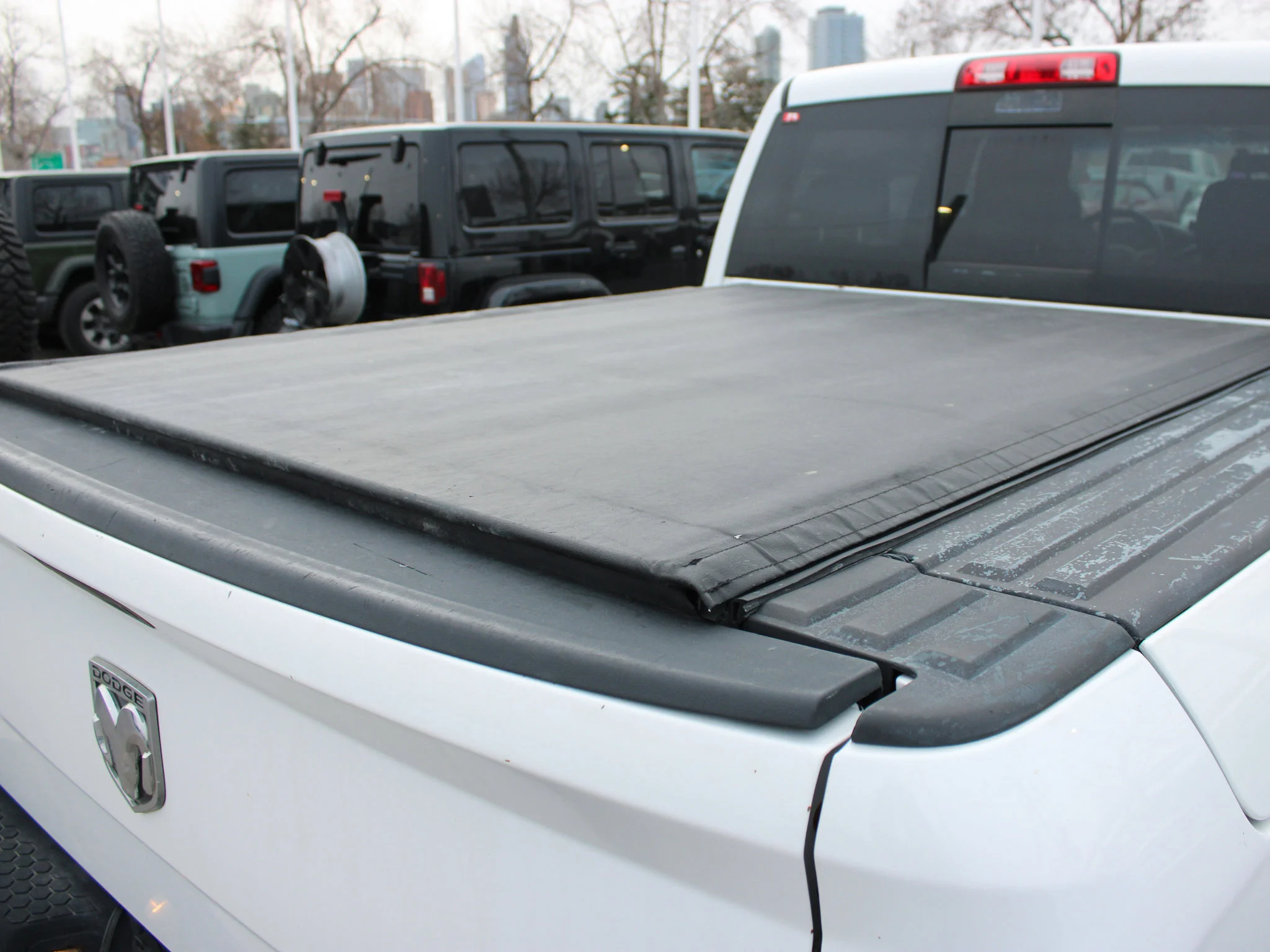 Used 2010 White Dodge SLT * Mechanics Special | HEMI V8 | RamBox | Remote Start | Tonneau Cover image 11