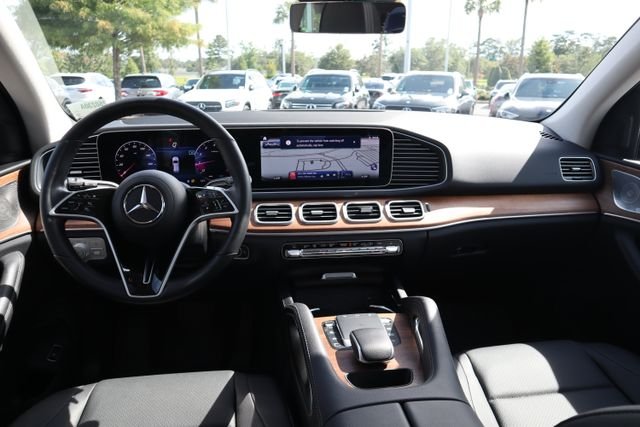 Certified Used 2025 Selenite Grey Metallic Mercedes-Benz GLE 350 image 28